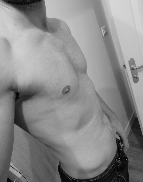 Profil de Kalil, 38 ans, Escort Gay France à Saint-Étienne-à-Arnes