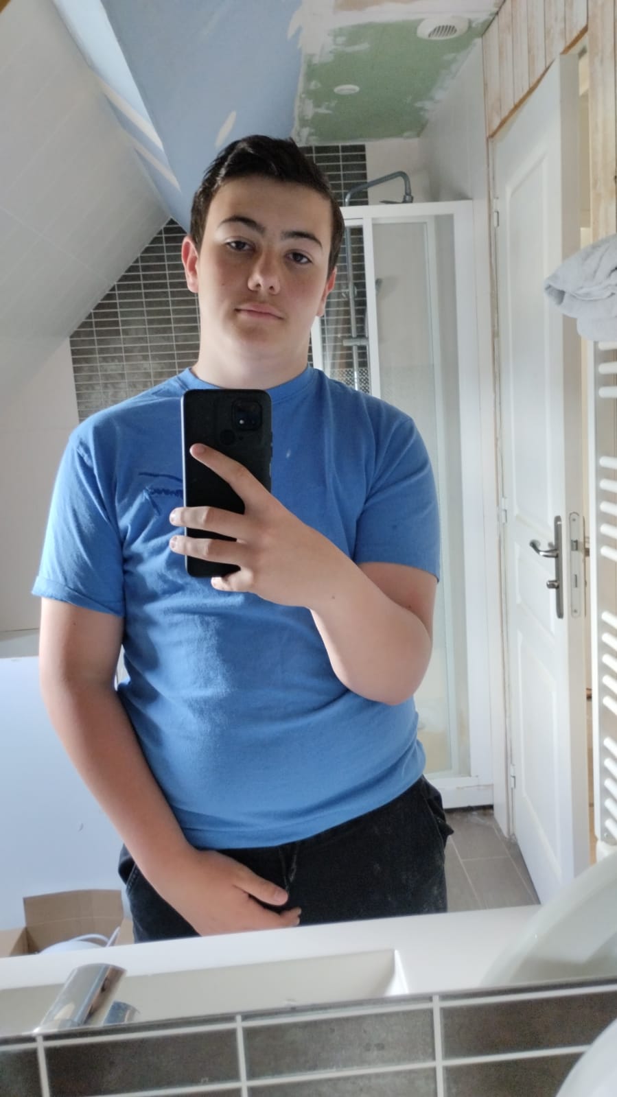 Profil de Simao, 24 ans, Escort Gay France à Fécamp