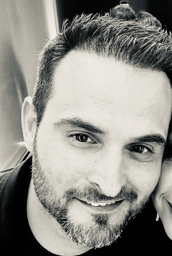 Profil de Serkan, 42 ans, Escort Gay France à Auvers-le-Hamon