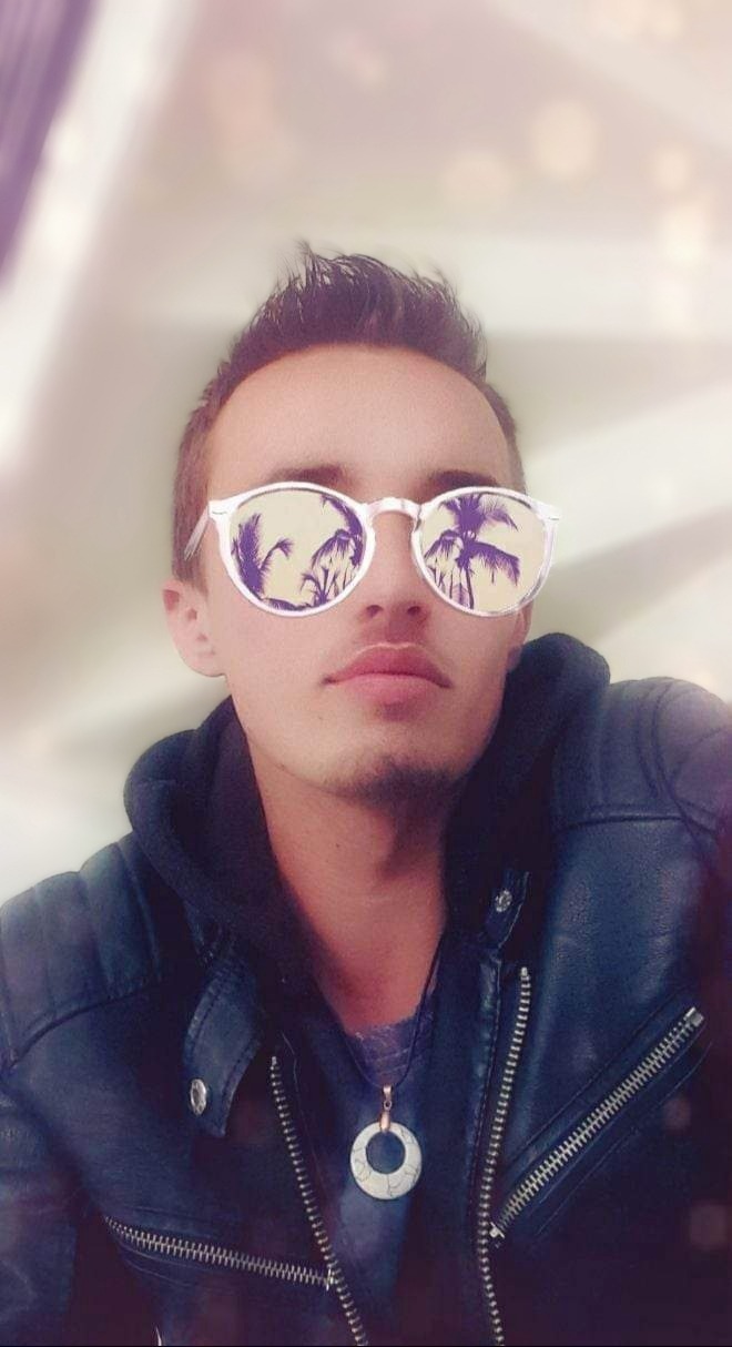 Profil de Diwan, 27 ans, Escort Gay France à Bonnemain