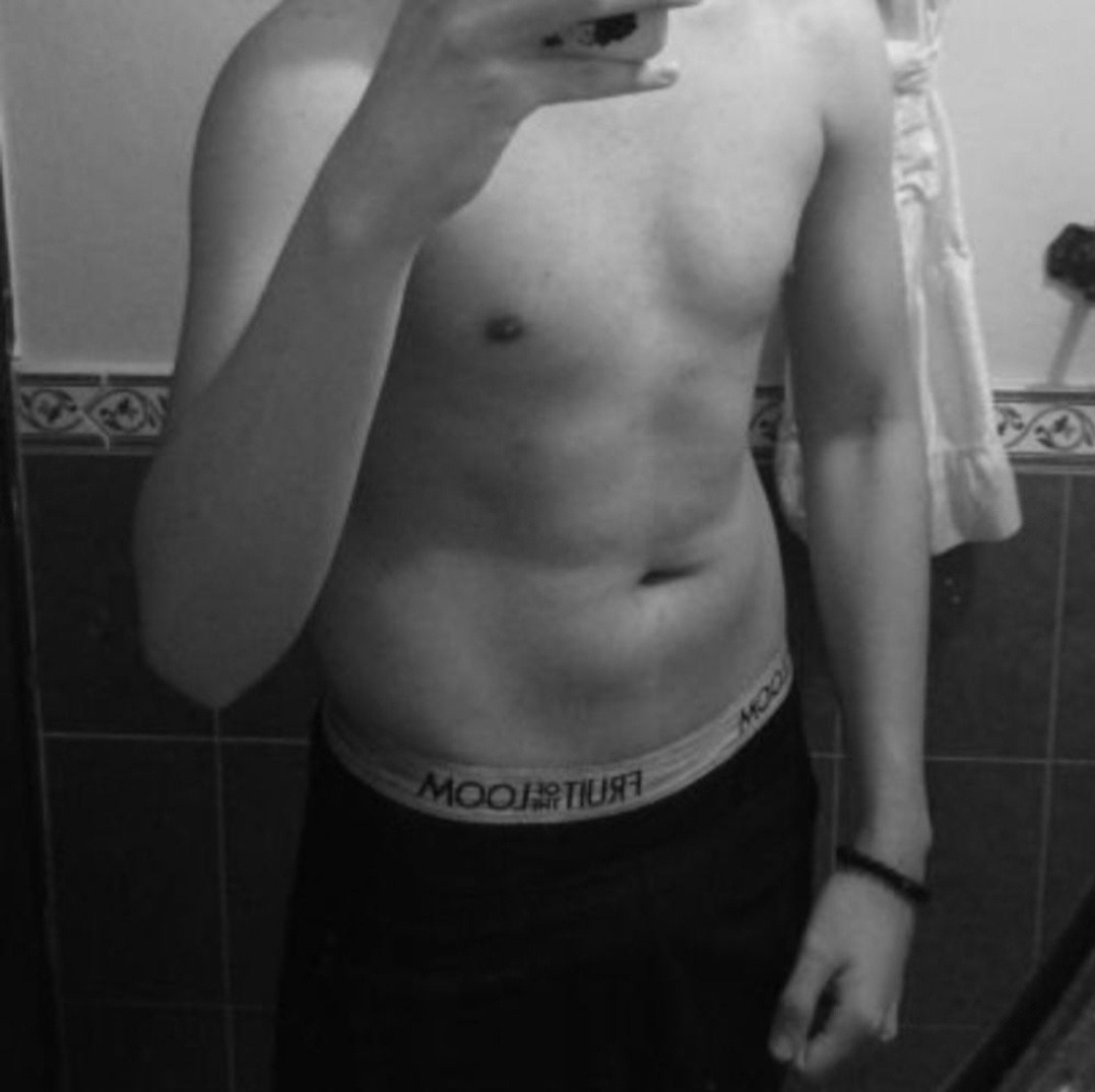 Profil de Mischa, 26 ans, Escort Gay France à Biol