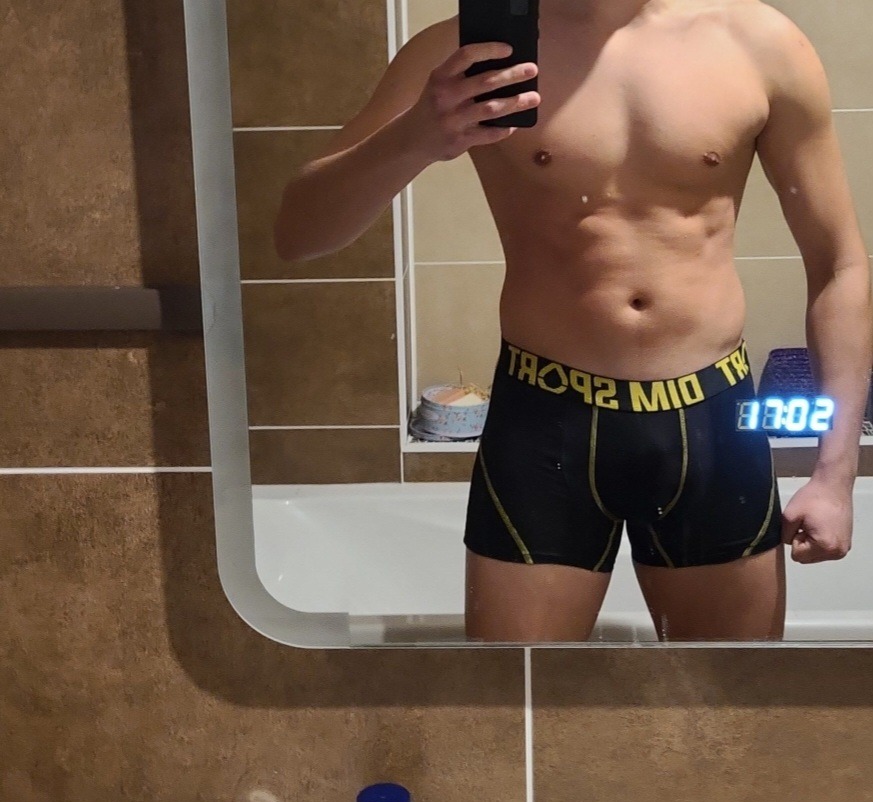 Profil de Jeanot, 26 ans, Escort Gay France à Oignies