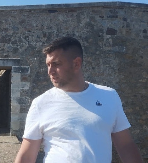 Profil de Simohamed, 34 ans, Escort Gay France à Gildwiller