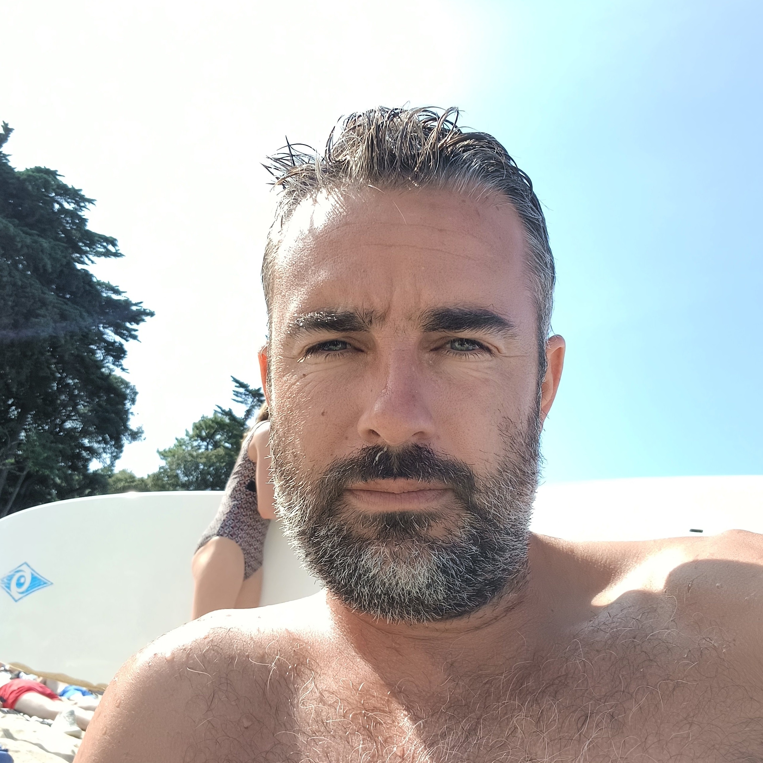 Profil de Deni, 41 ans, Escort Gay France à Étagnac