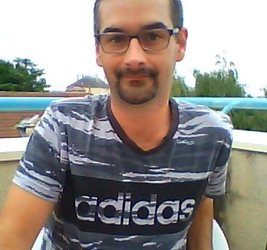 Profil de Nawad, 43 ans, Escort Gay France à Igney