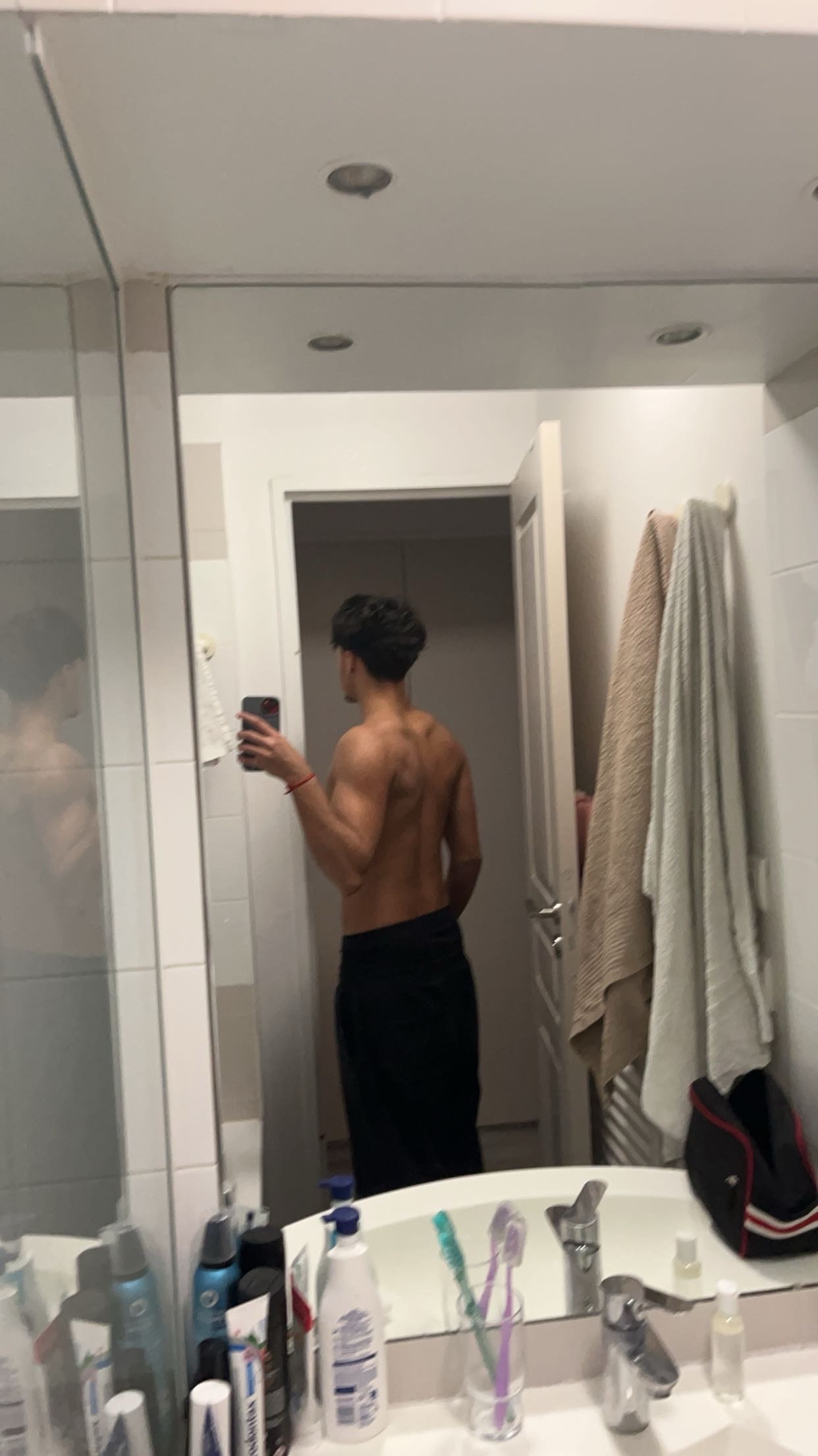 Profil de Richy, 20 ans, Escort Gay France à Mondelange