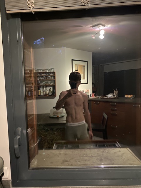 Profil de Alon, 22 ans, Escort Gay France à Angres