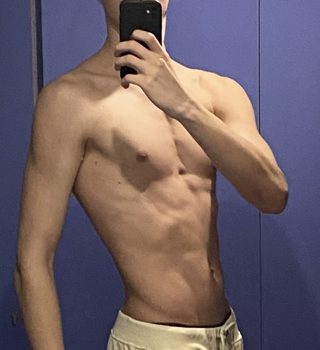 Profil de Ysmael, 22 ans, Escort Gay France à Lavoncourt