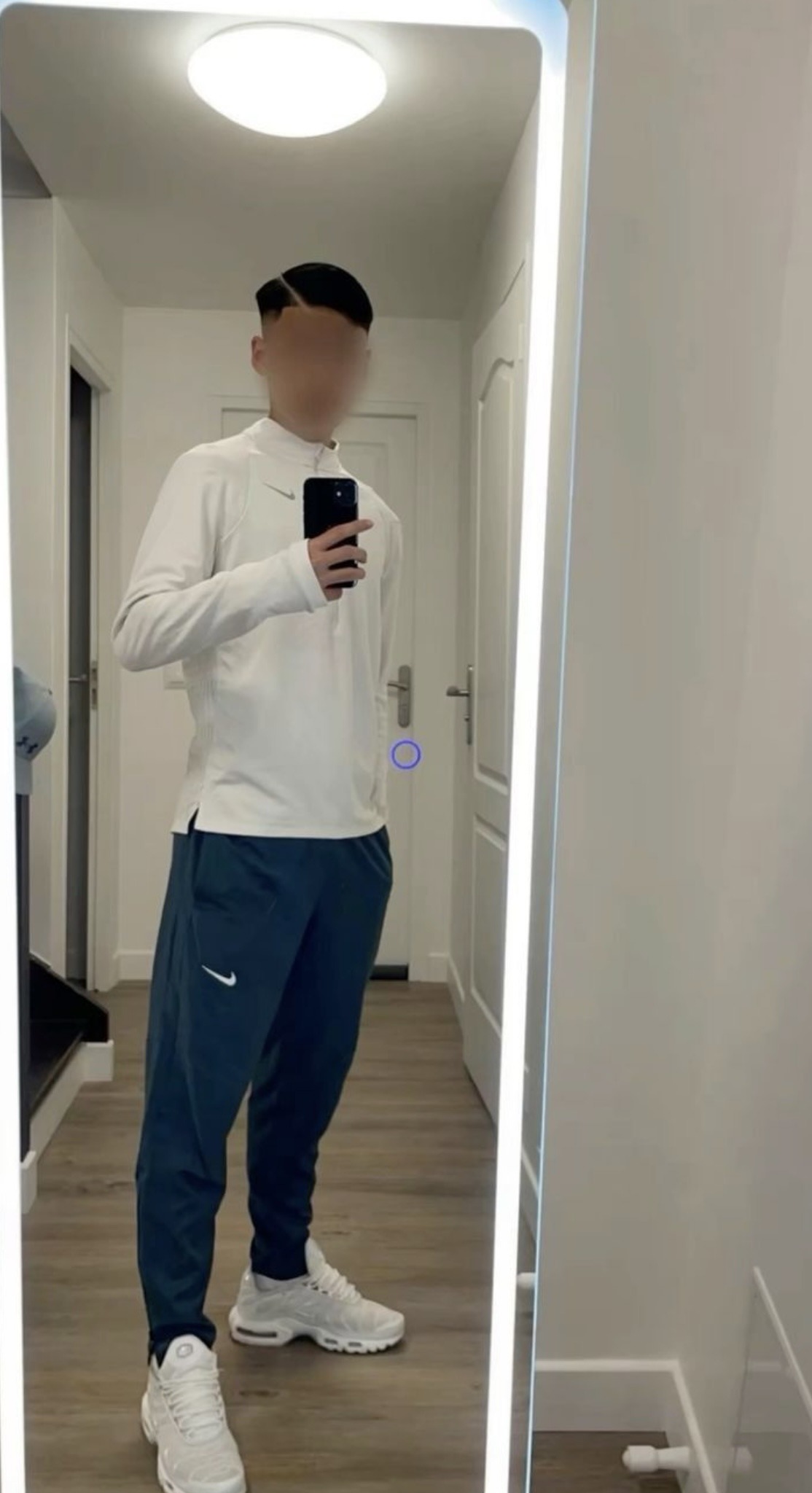 Profil de Prosper, 21 ans, Escort Gay France à Montcony