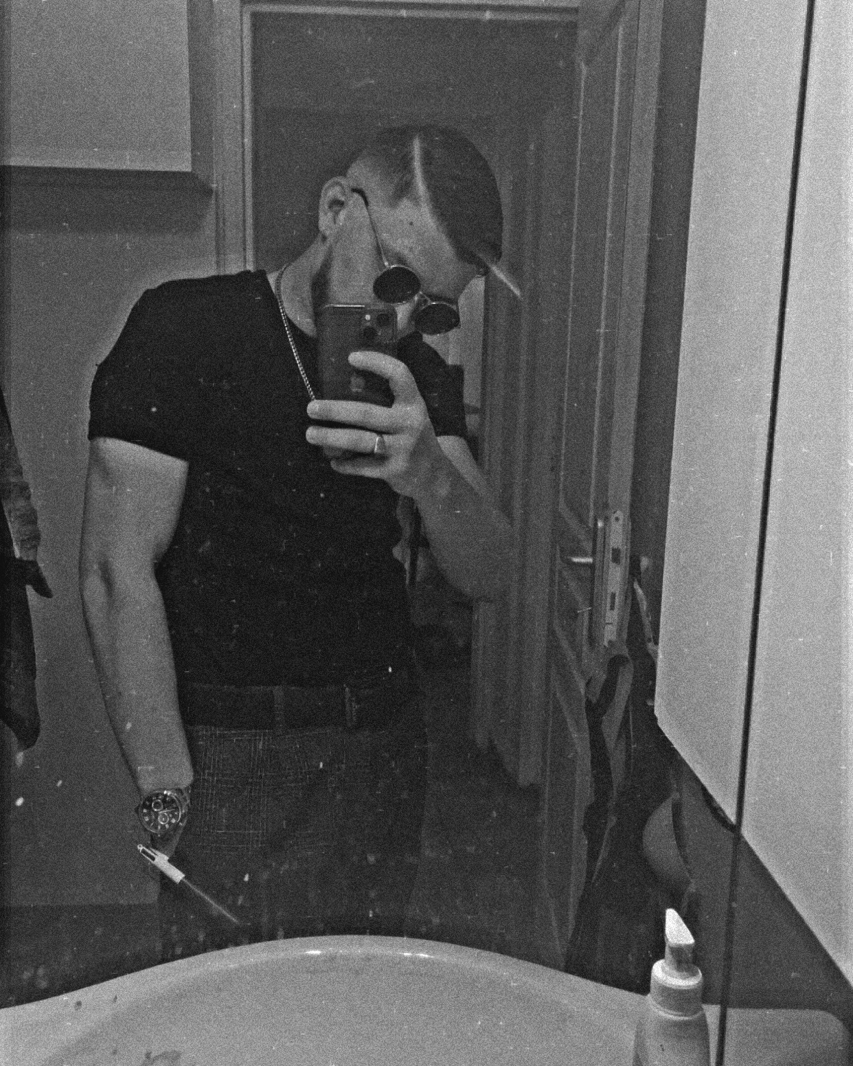 Profil de Yero, 23 ans, Escort Gay France à Blanzat