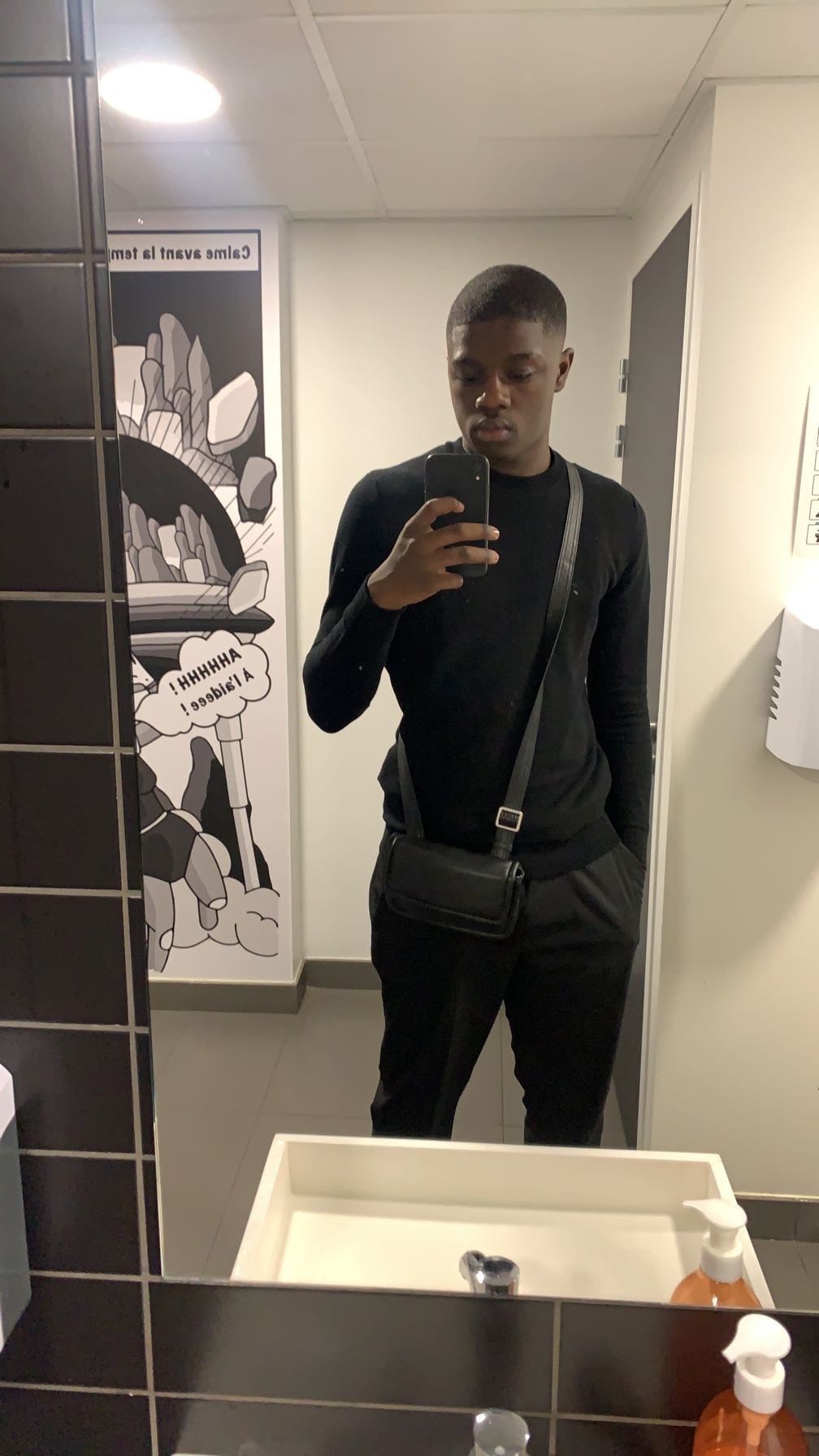 Profil de Tristan, 18 ans, Escort Gay France à Ronchois