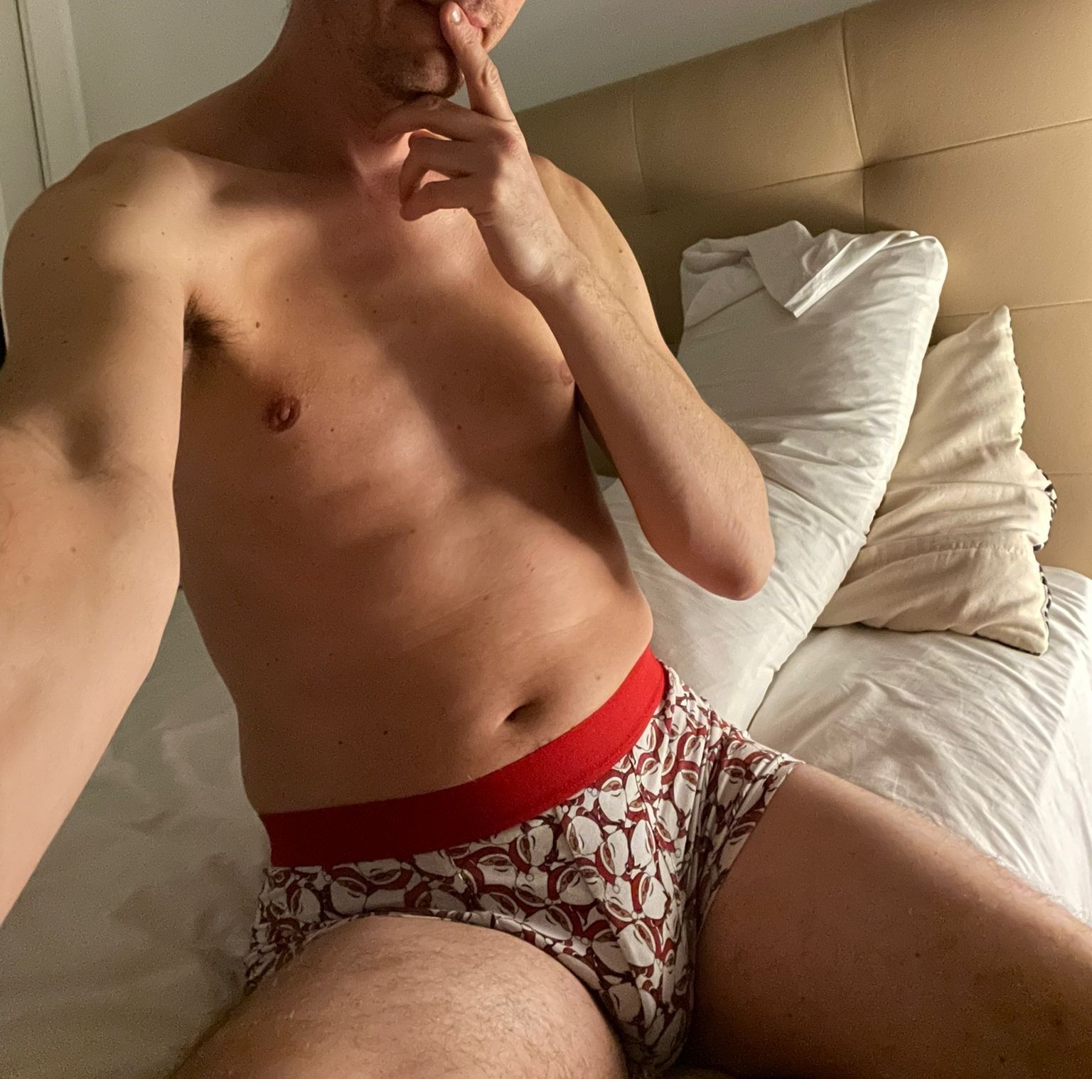 Profil de Varun, 42 ans, Escort Gay France à Saint-Geniès