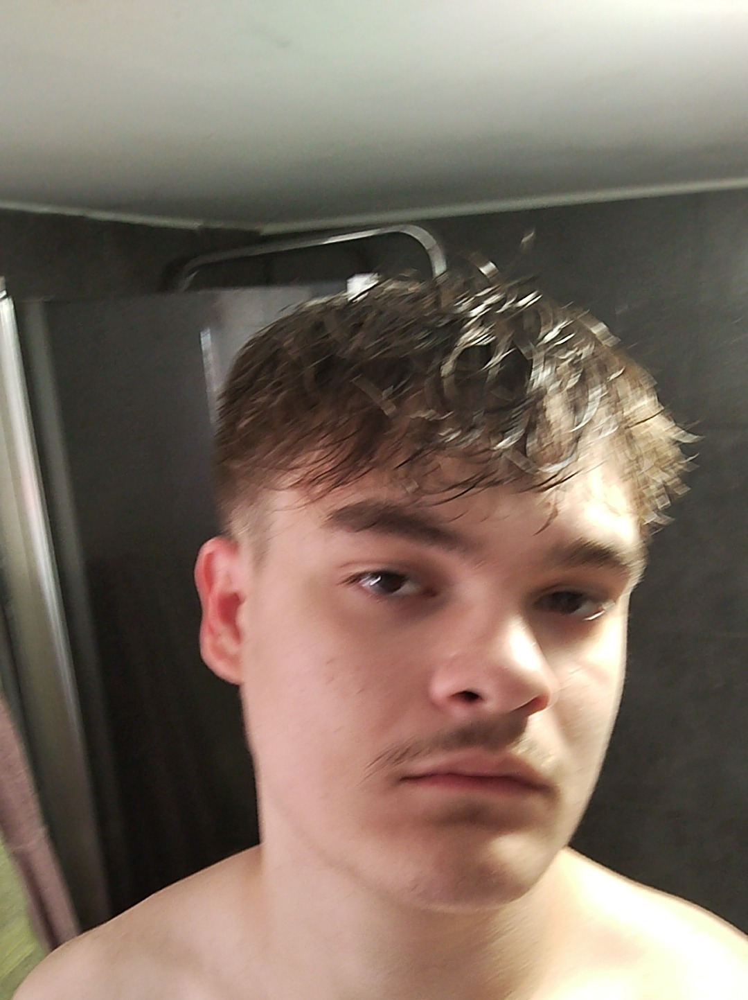 Profil de Gil, 20 ans, Escort Gay France à Chérisey