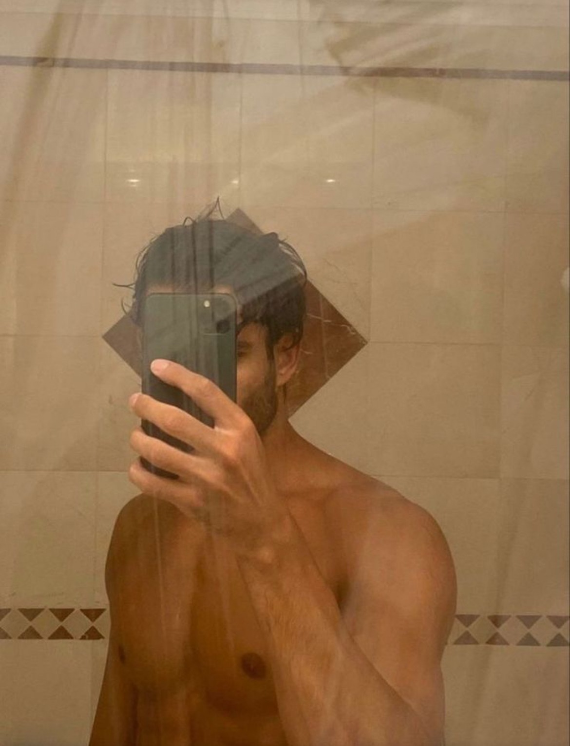 Profil de Titus, 23 ans, Escort Gay France à Bantanges