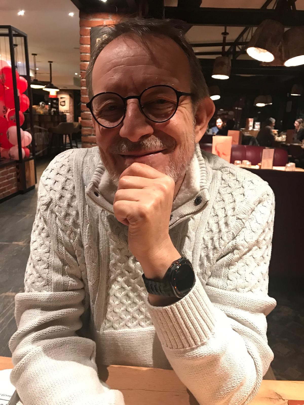 Profil de Pierre-matthieu, 55 ans, Escort Gay France à Éroudeville