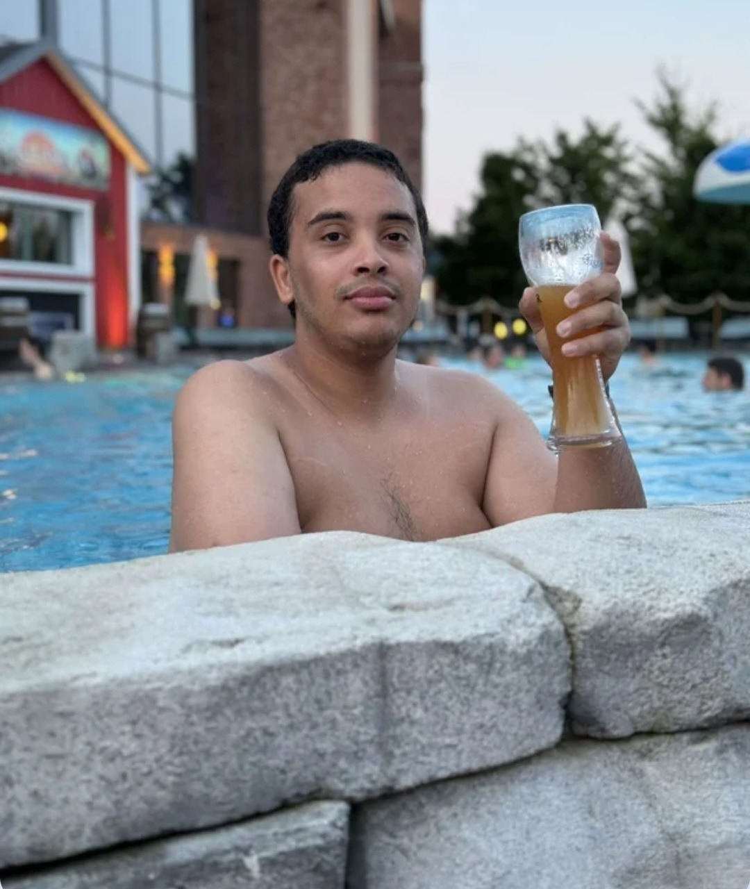 Profil de Hazedine, 26 ans, Escort Gay France à Bézéril