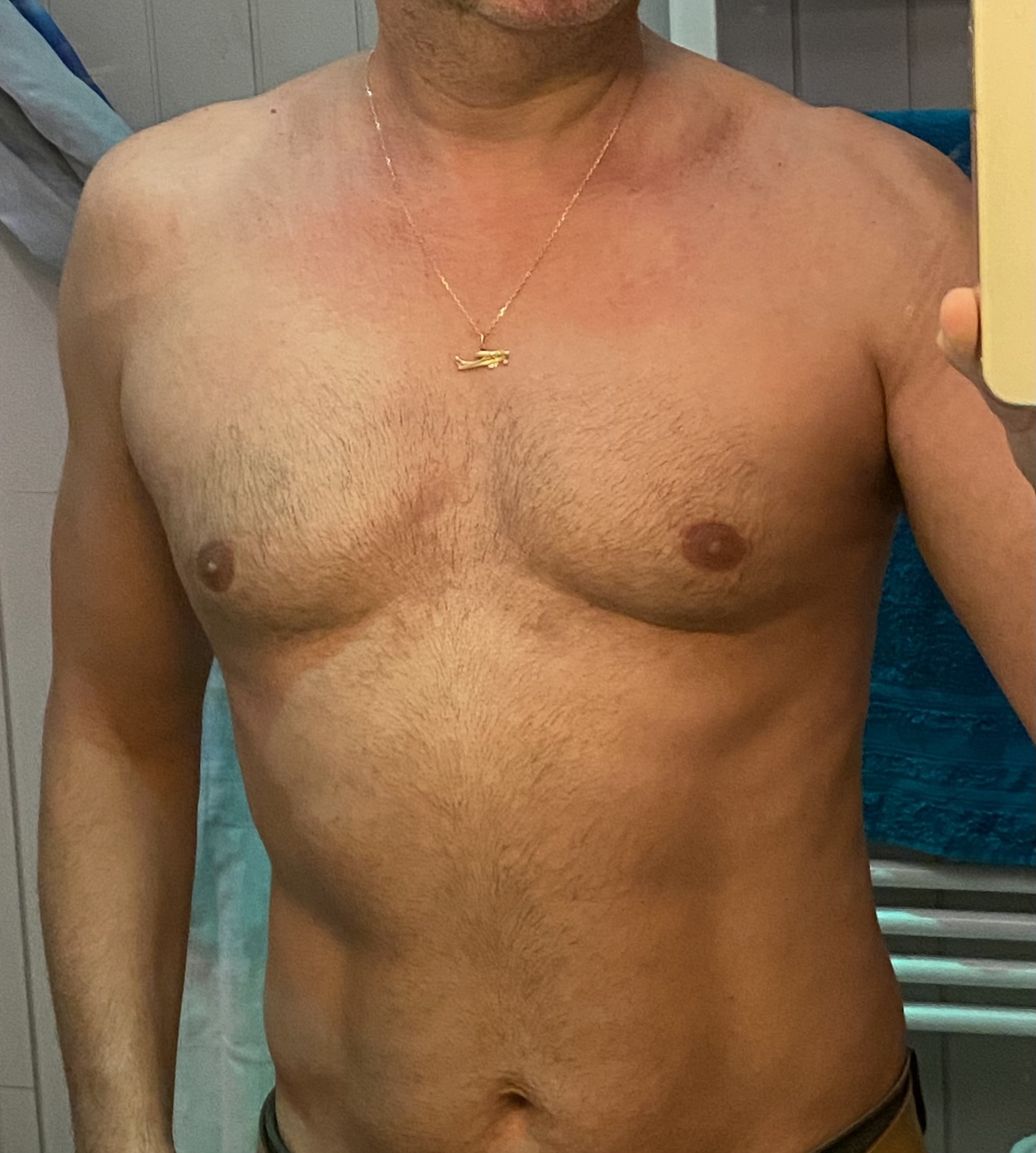 Profil de Noann, 54 ans, Escort Gay France à Raze