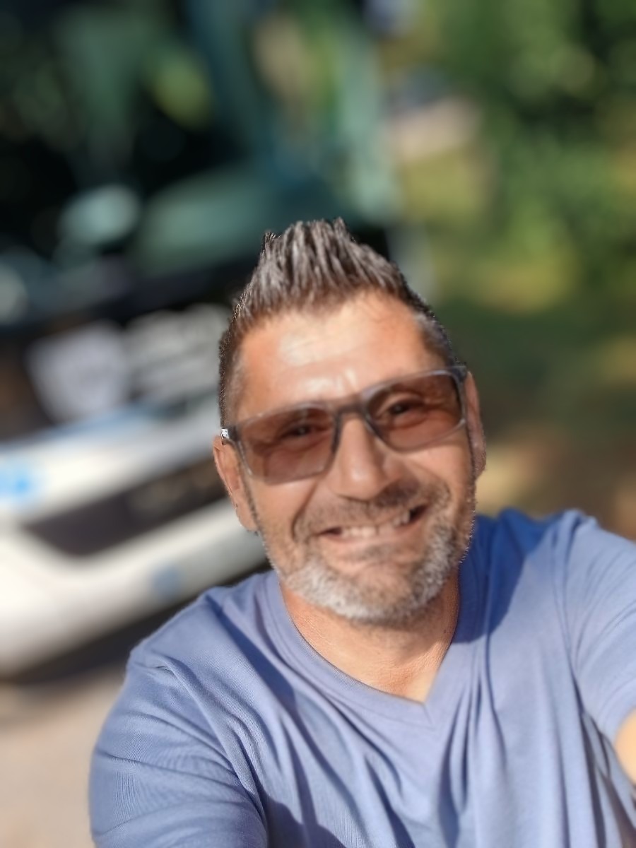 Profil de Ymed, 51 ans, Escort Gay France à Houlette