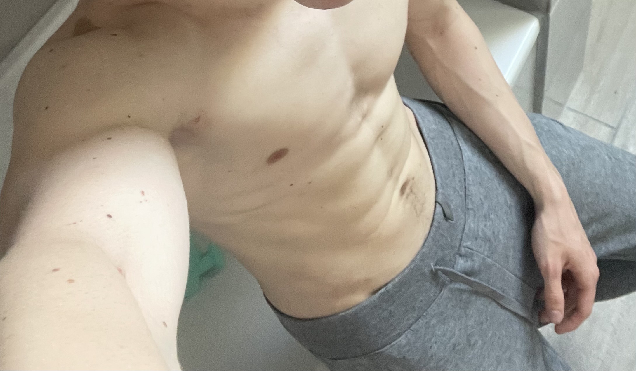 Profil de Sekou, 22 ans, Escort Gay France à Amou