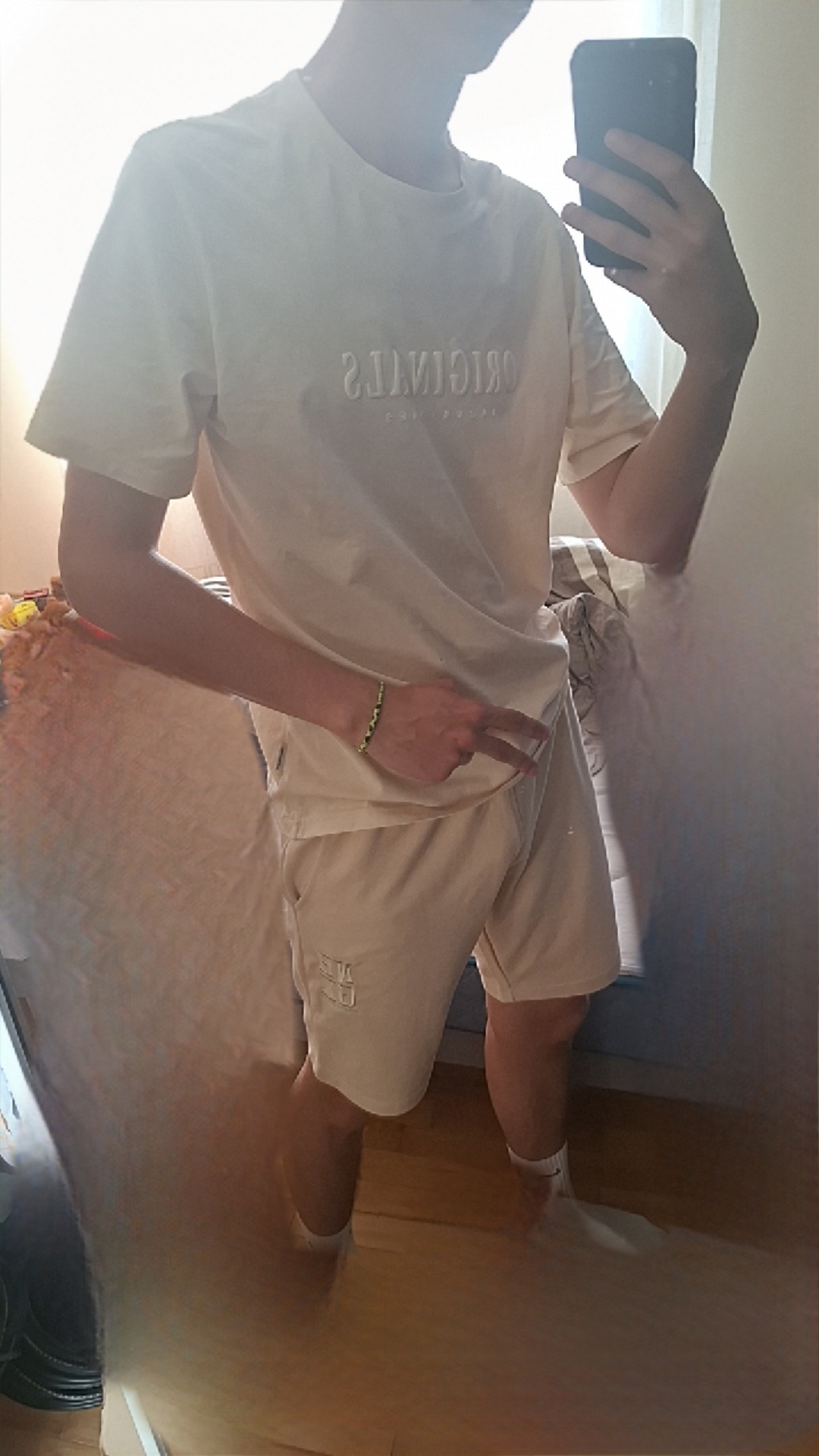 Profil de Jil, 19 ans, Escort Gay France à Brélidy