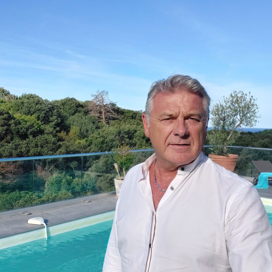Profil de Kyeran, 55 ans, Escort Gay France à Ambonil