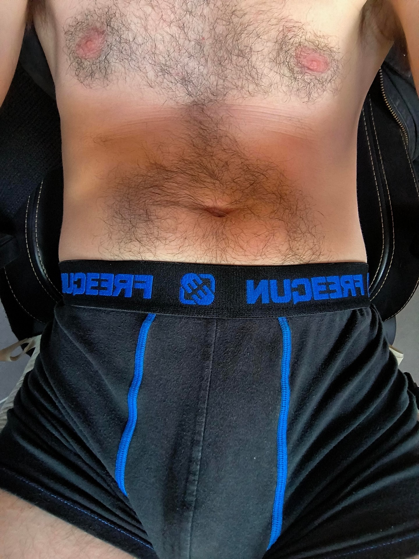 Profil de Demir, 38 ans, Escort Gay France à Wangenbourg-Engenthal