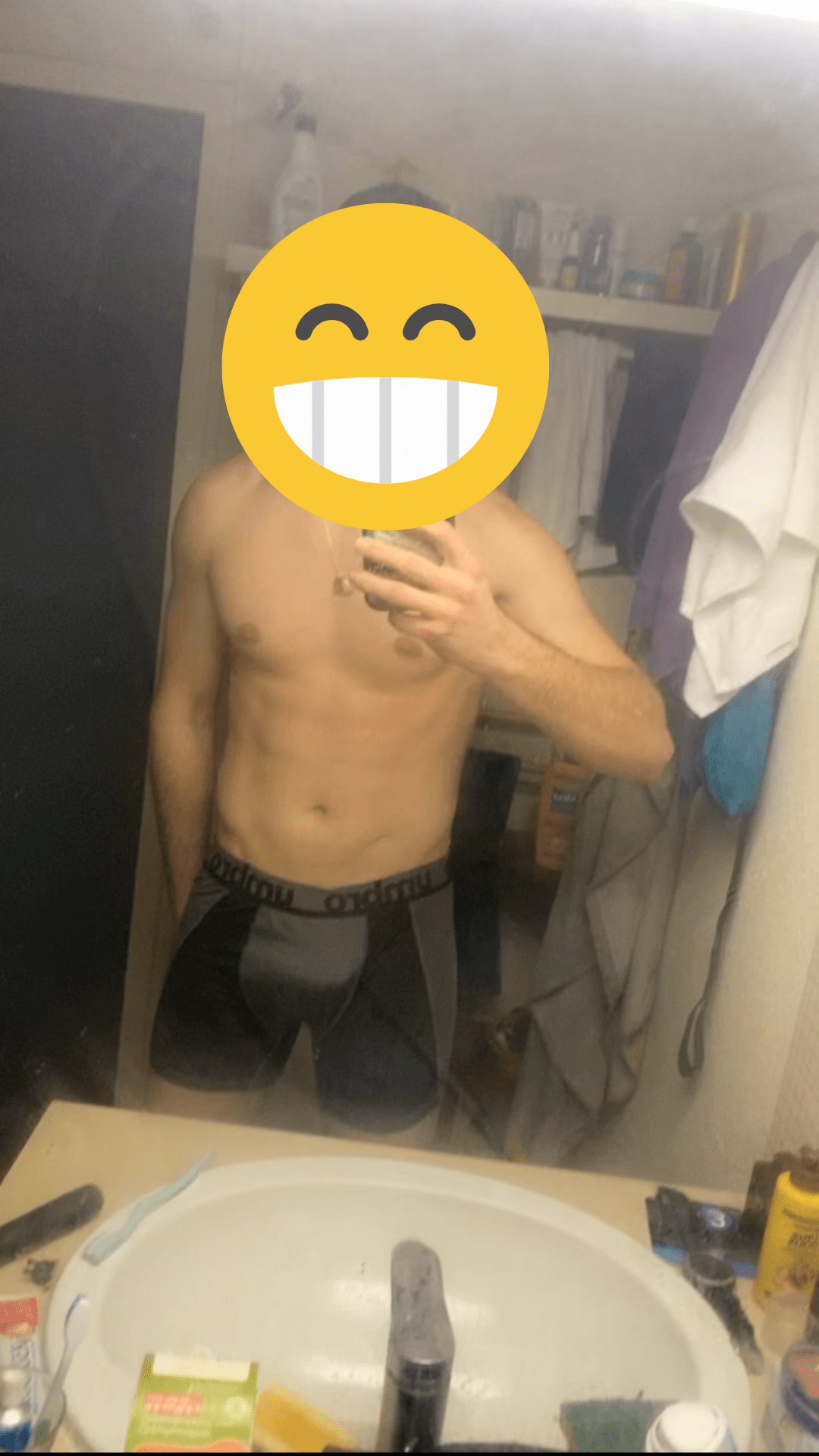 Profil de Yunus-emre, 21 ans, Escort Gay France à Douzens