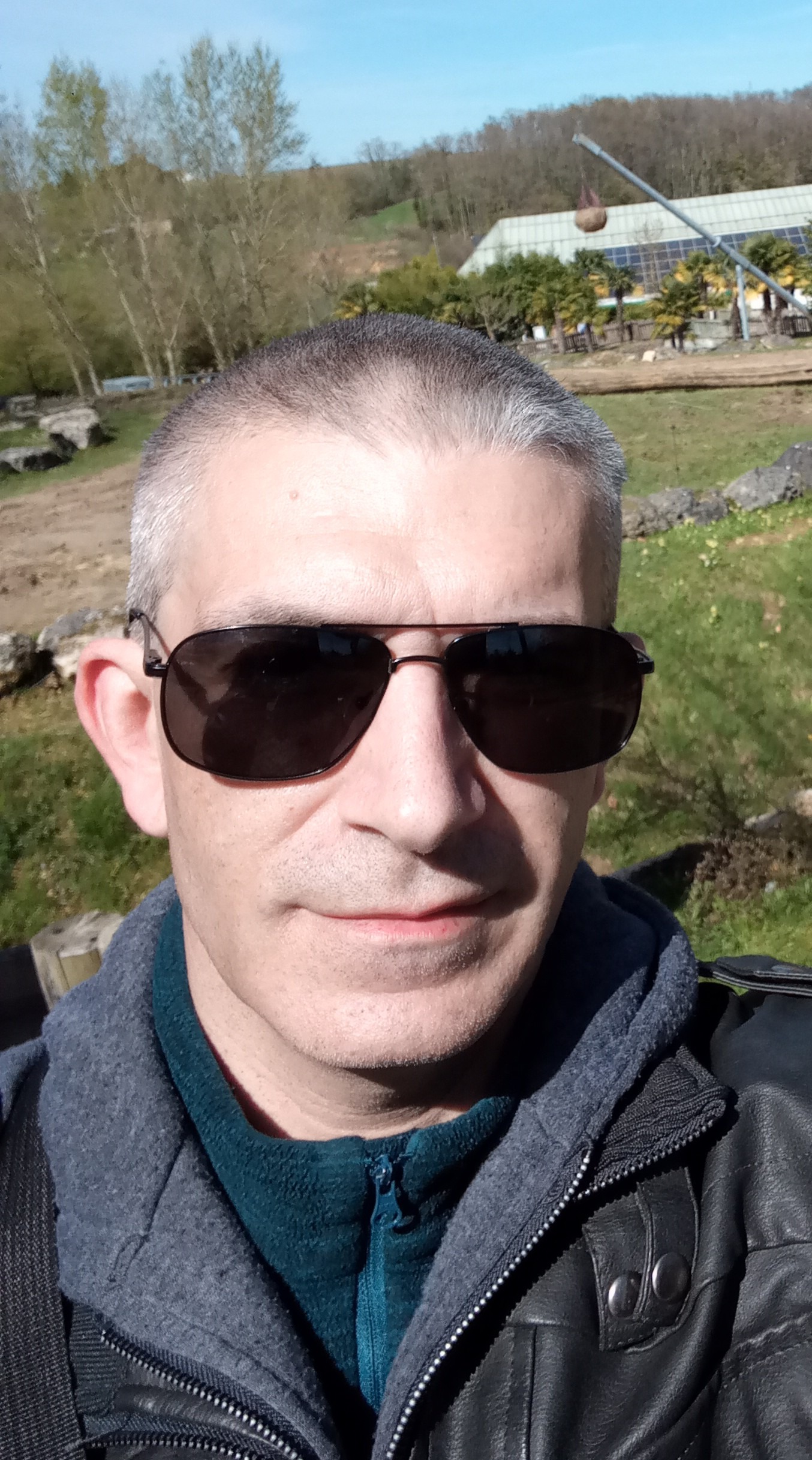 Profil de Keny, 45 ans, Escort Gay France à LeVast