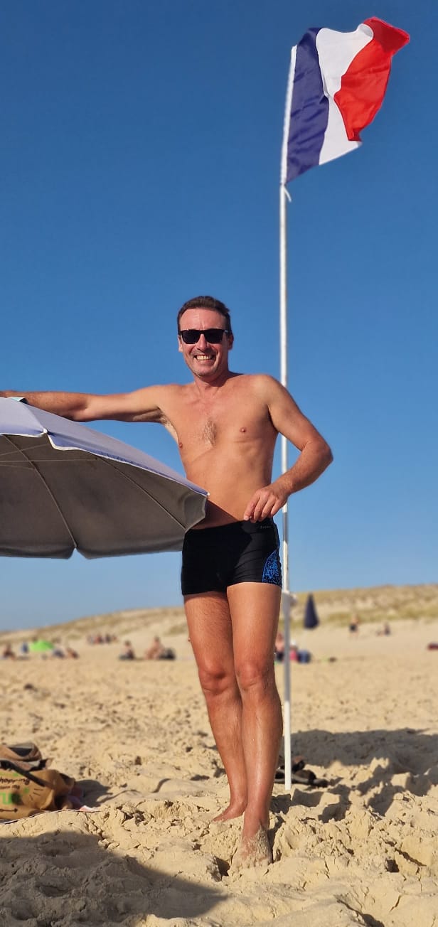 Profil de Zeev, 55 ans, Escort Gay France à Contault