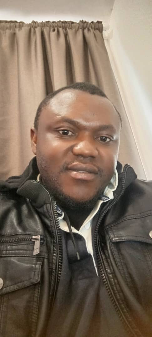 Profil de Nassuf, 36 ans, Escort Gay France à Gruey-lès-Surance