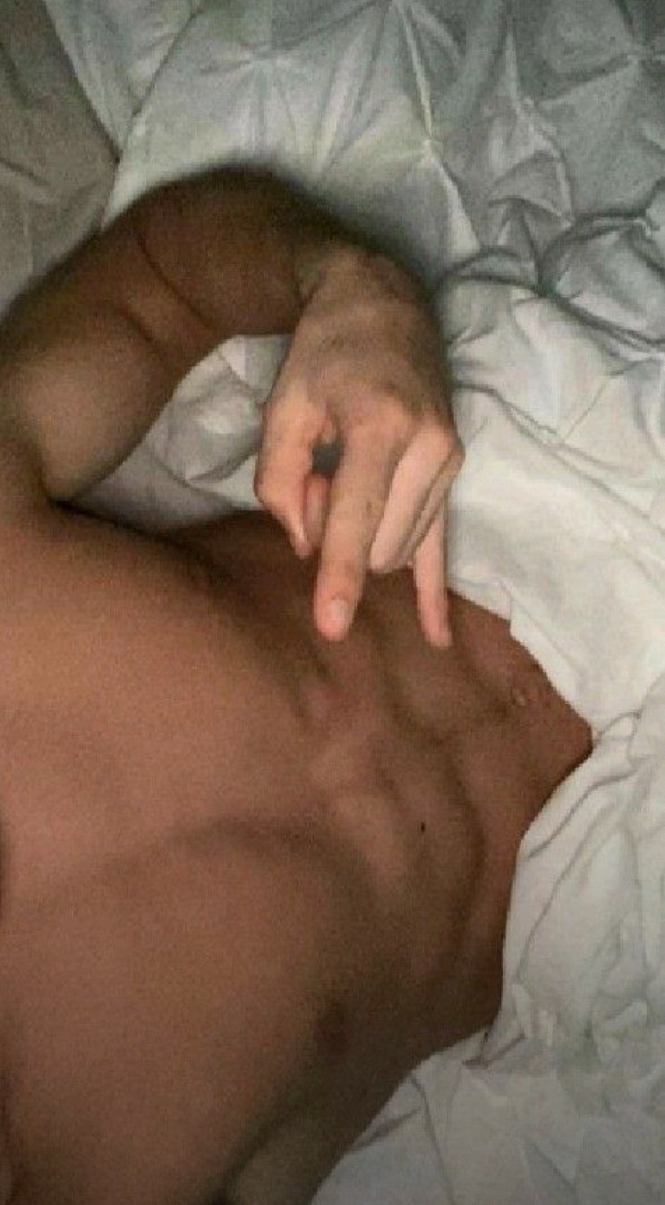 Profil de Denovane, 26 ans, Escort Gay France à Germagny