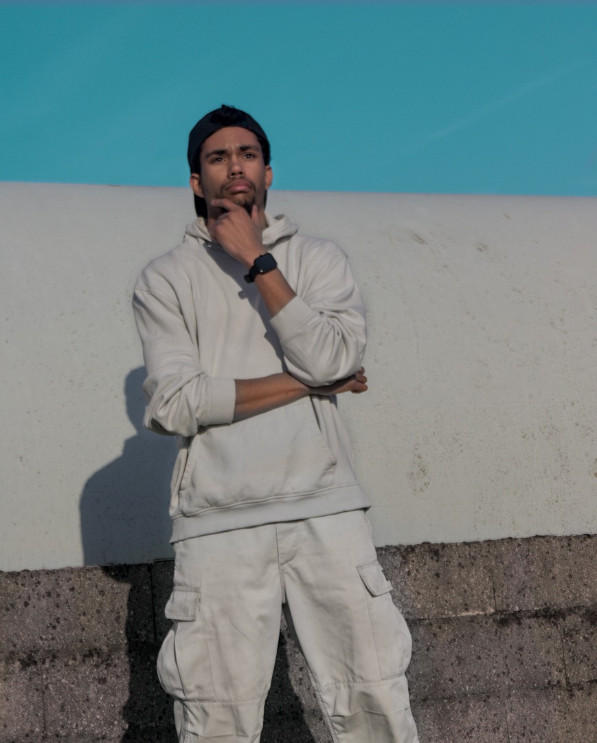 Profil de Cyprian, 27 ans, Escort Gay France à Andilly