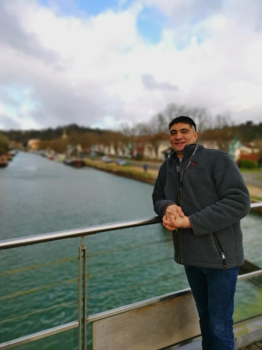 Profil de Armel, 35 ans, Escort Gay France à Pirou