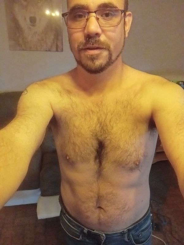 Profil de Leger, 38 ans, Escort Gay France à LePerrey