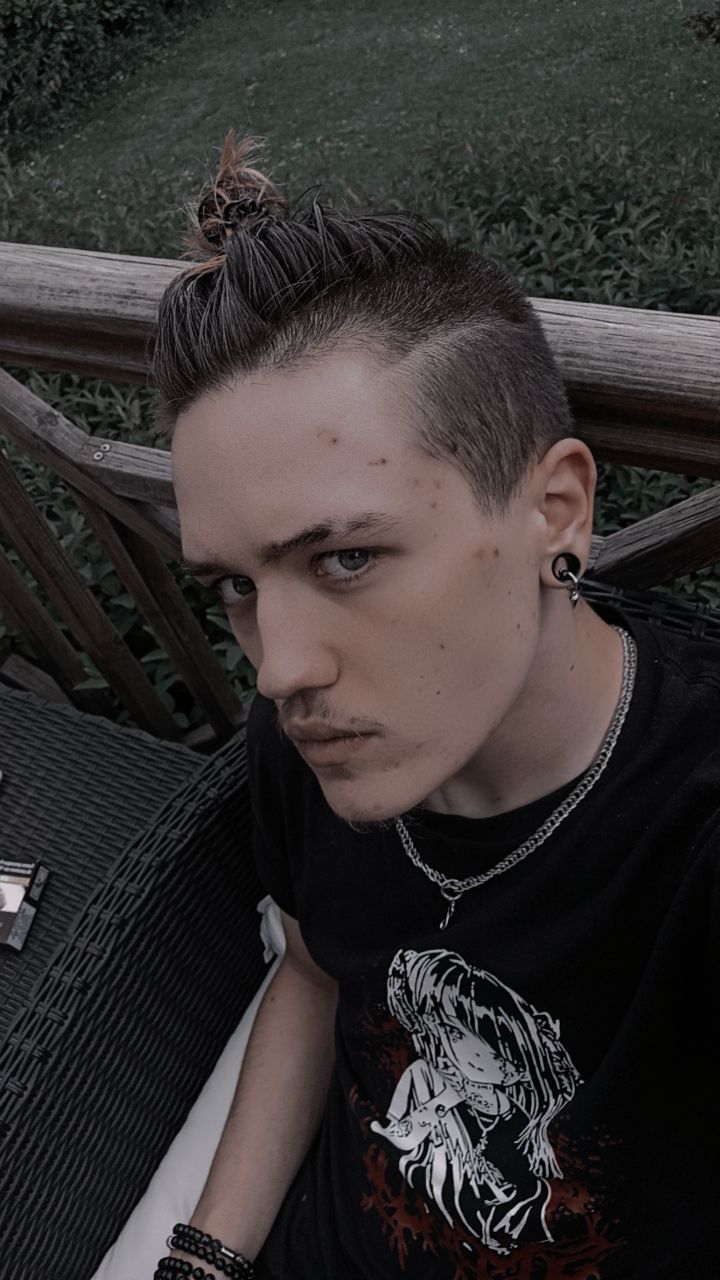 Profil de Amory, 22 ans, Escort Gay France à Lubbon