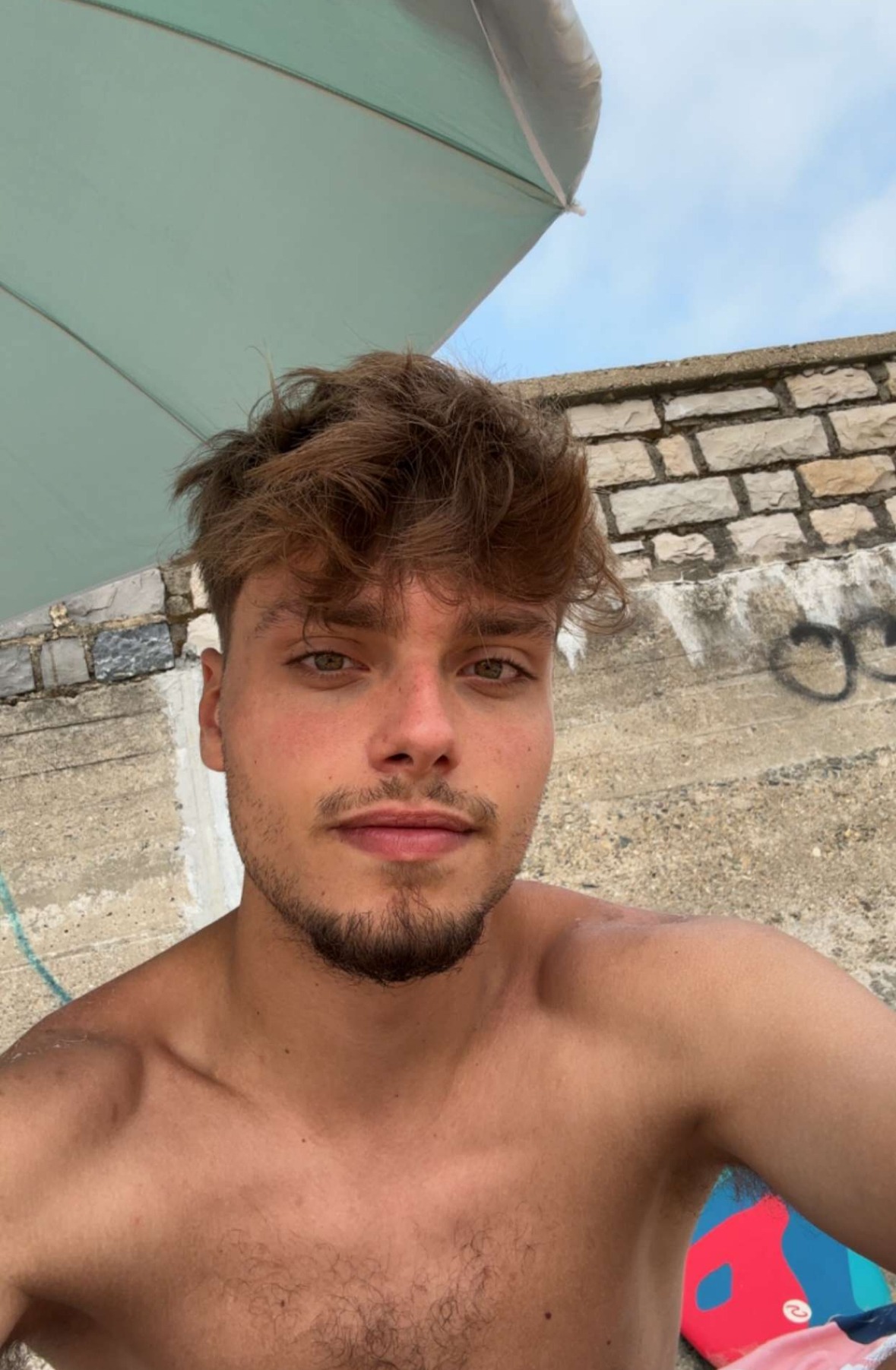 Profil de Pierre-lucas, 19 ans, Escort Gay France à Vorges