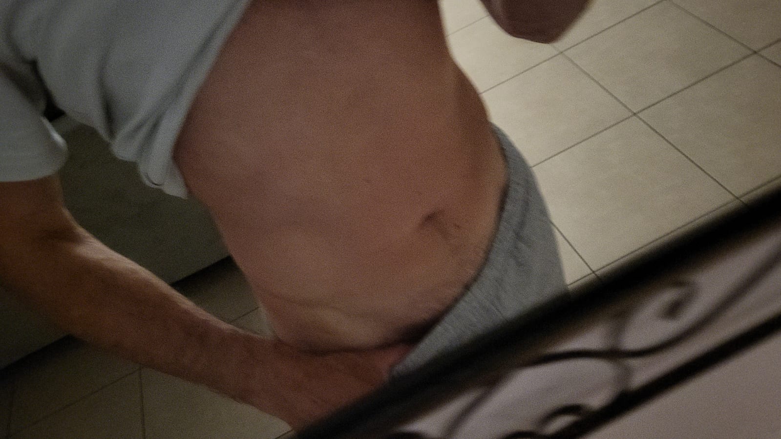 Profil de Amerouche, 42 ans, Escort Gay France à Aubry-le-Panthou