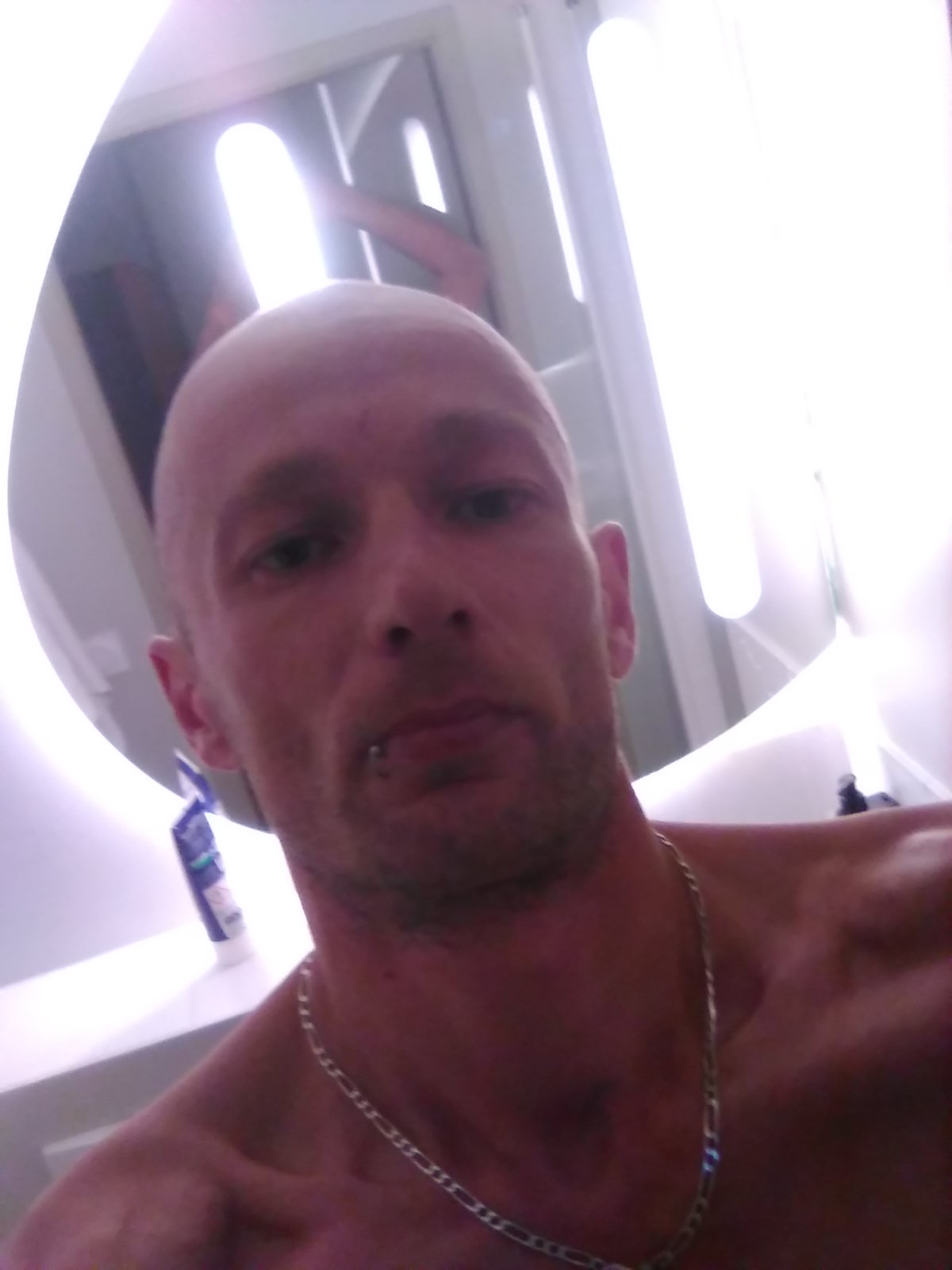 Profil de Ferréol, 44 ans, Escort Gay France à Hyémondans