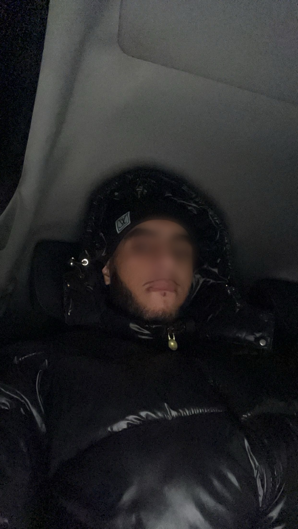 Profil de Arto, 20 ans, Escort Gay France à Saint-Agoulin