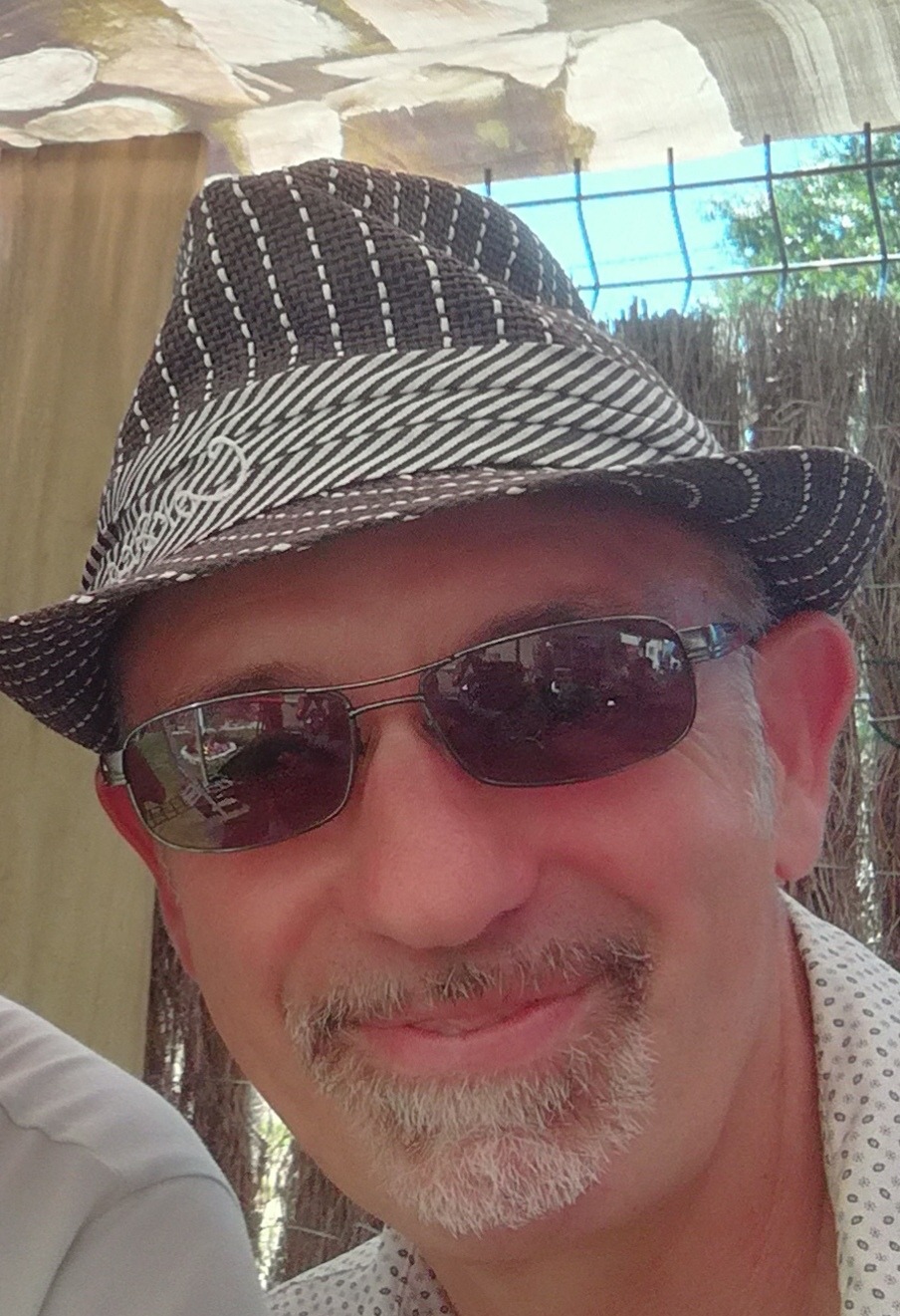 Profil de Abdou-karim, 54 ans, Escort Gay France à Gervans
