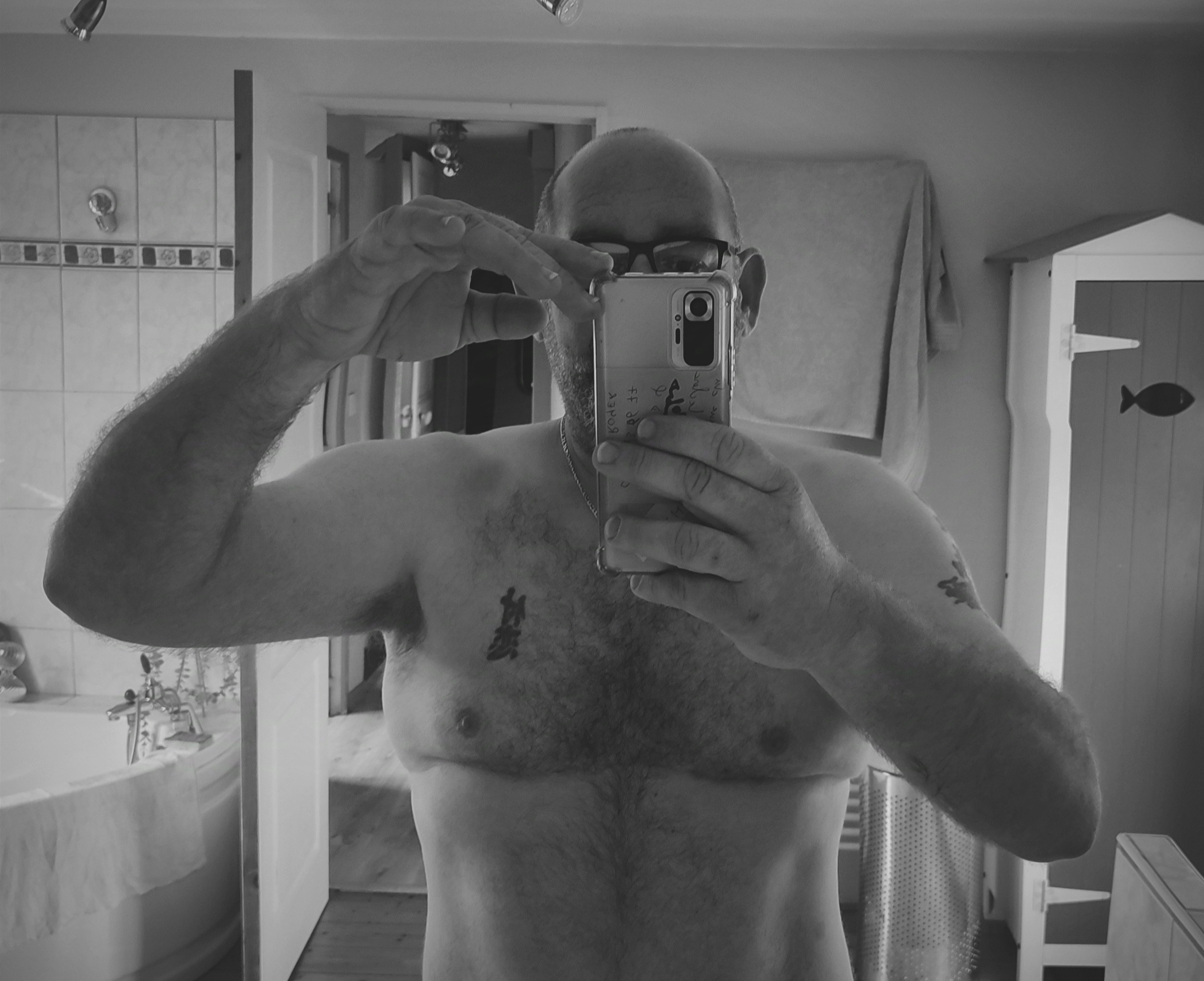 Profil de Ismail, 48 ans, Escort Gay France à Chauvirey-le-Châtel