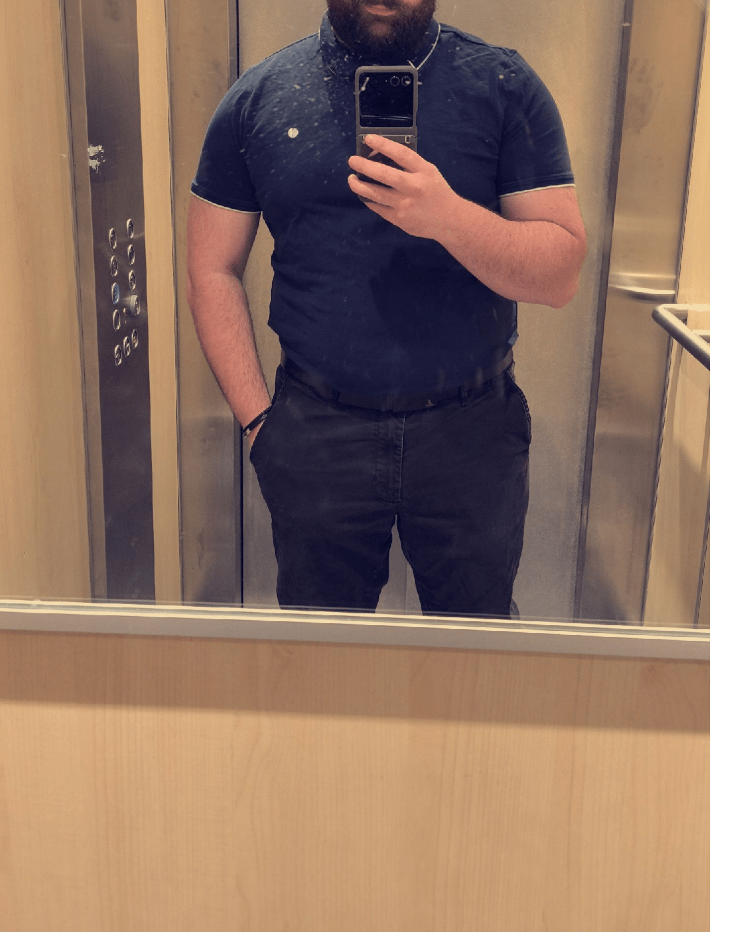 Profil de Hafiz, 27 ans, Escort Gay France à Aspiran