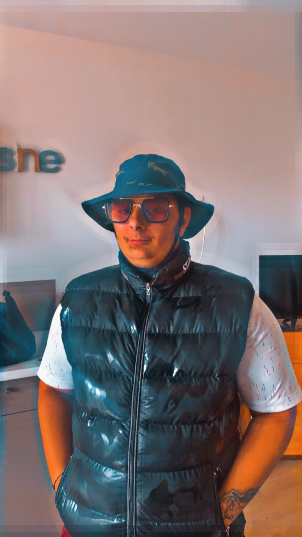 Profil de Ken, 21 ans, Escort Gay France à Édon