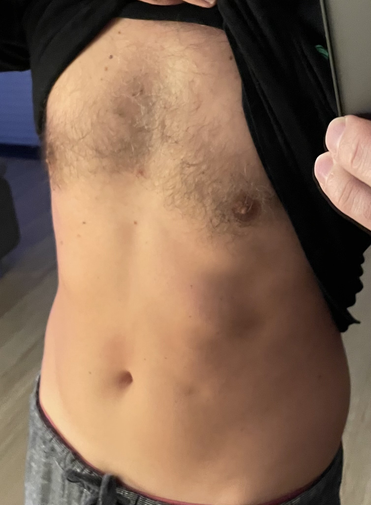 Profil de Shamseddine, 46 ans, Escort Gay France à Équevillon