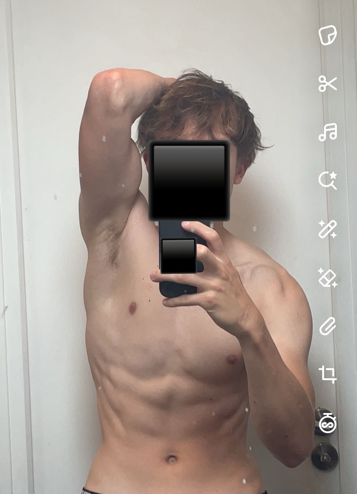 Profil de Belgacem, 19 ans, Escort Gay France à Brossac