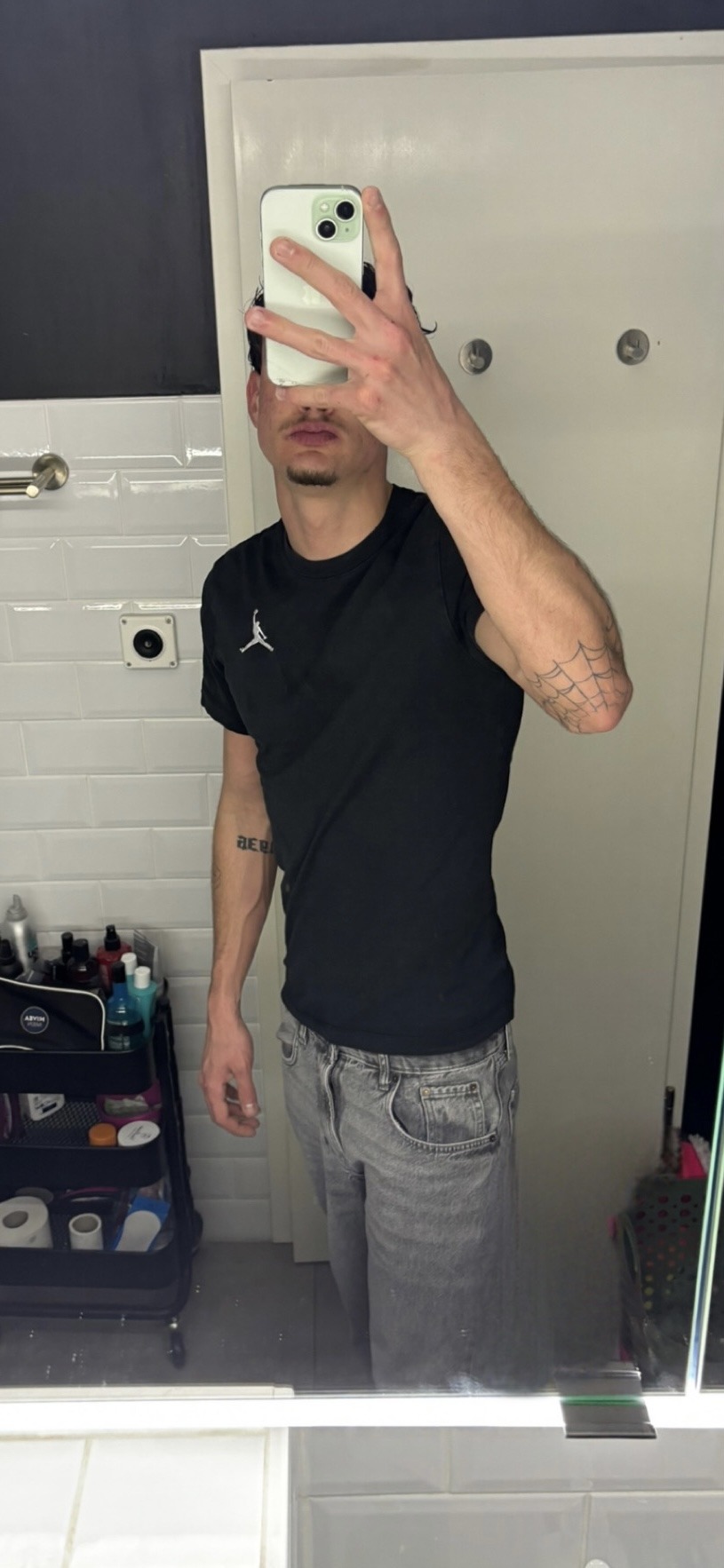 Profil de Alcibiade, 21 ans, Escort Gay France à Saint-Denis-Lanneray