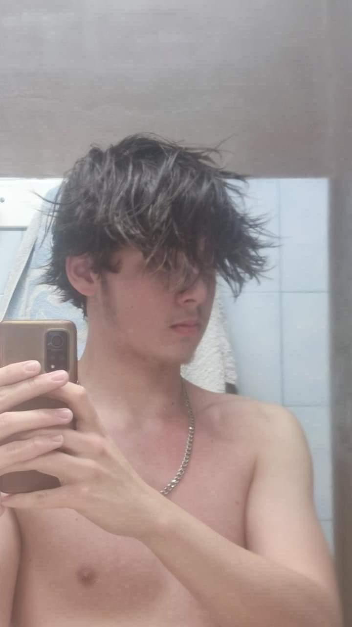 Profil de Jany, 18 ans, Escort Gay France à Combleux