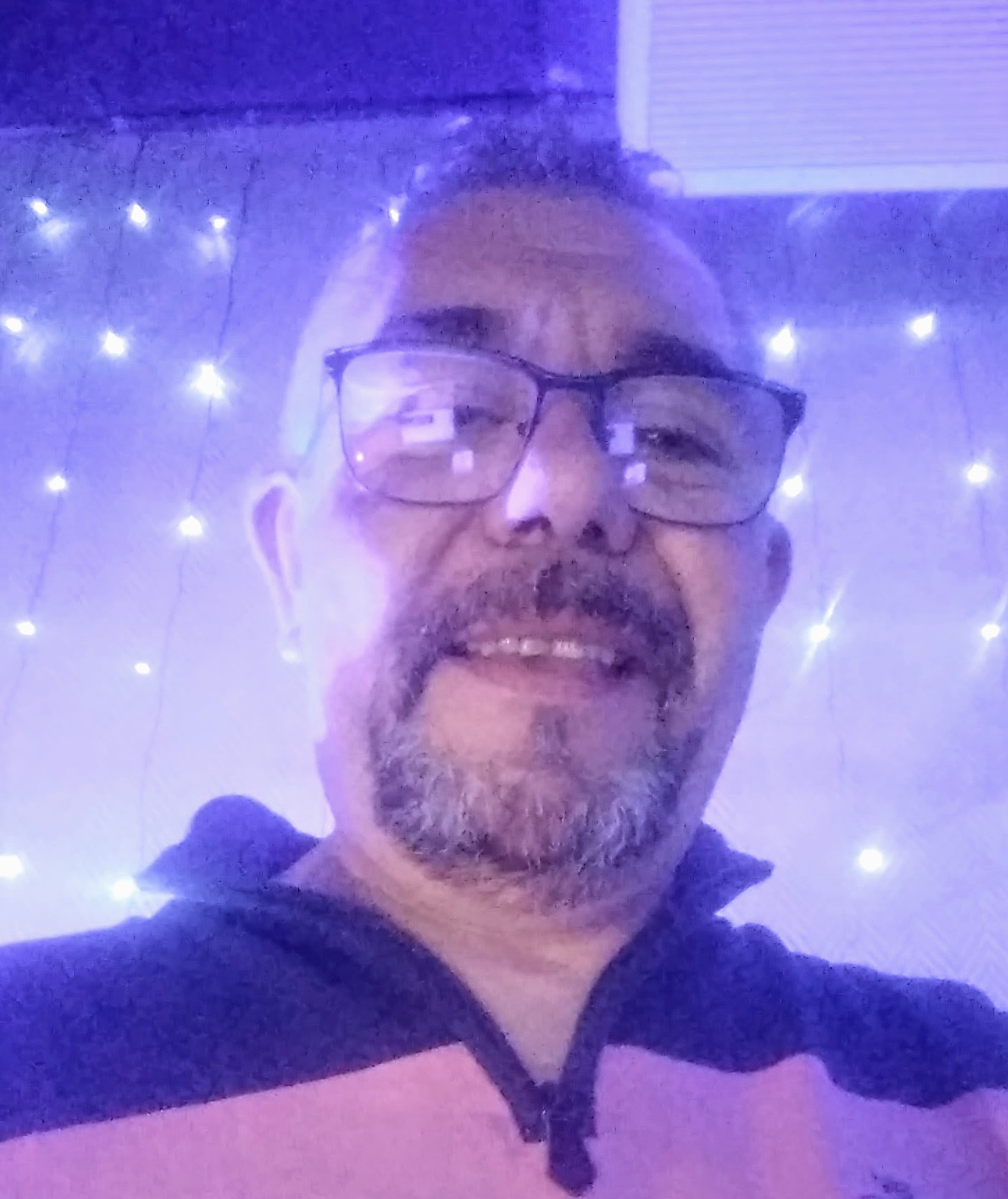 Profil de Edwin, 55 ans, Escort Gay France à Mernel