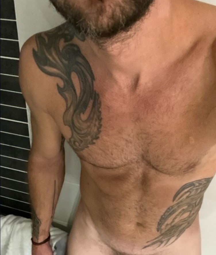Profil de Fidèle, 38 ans, Escort Gay France à Avéron-Bergelle