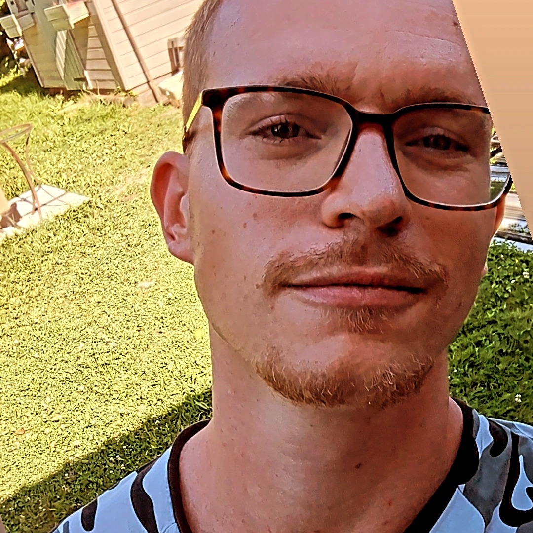 Profil de Landon, 25 ans, Escort Gay France à Gaillon